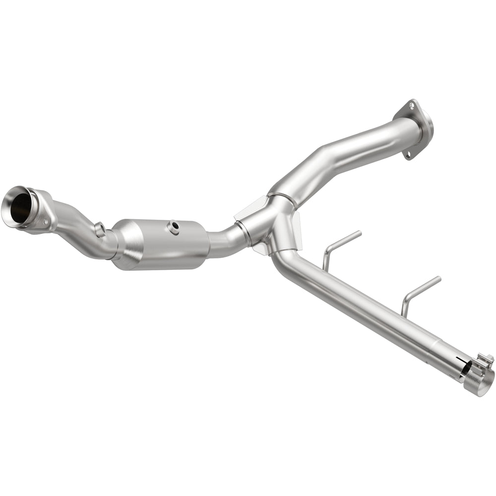 MagnaFlow 2015-2017 Ford F-150 3.5L California Grade CARB Compliant Direct-Fit Catalytic Converter 5551469