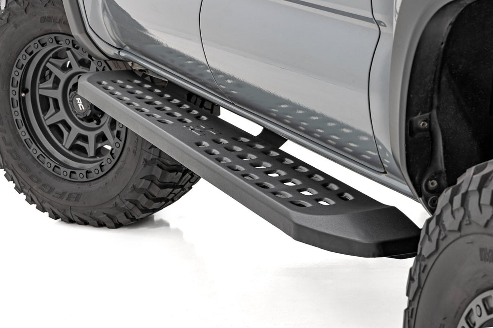 Rough Country - RPT2 Running Board Toyota Tacoma 2WD/4WD (2016-2023) - 44012