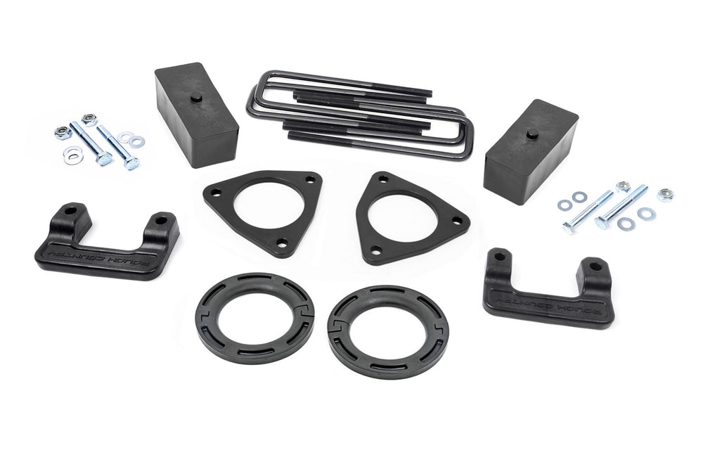 Rough Country - 2.5 Inch Leveling Kit - Stamped Steel - Chevy/GMC Sierra 1500 (16-18)/Silverado 1500 (07-18)