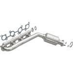 Magnaflow 51323 - Catalytic Converter with Integrated Exhaust Manifold