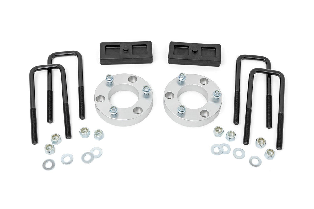 Rough Country - 2 Inch Leveling Kit - Nissan Titan 4WD (2022-2024)