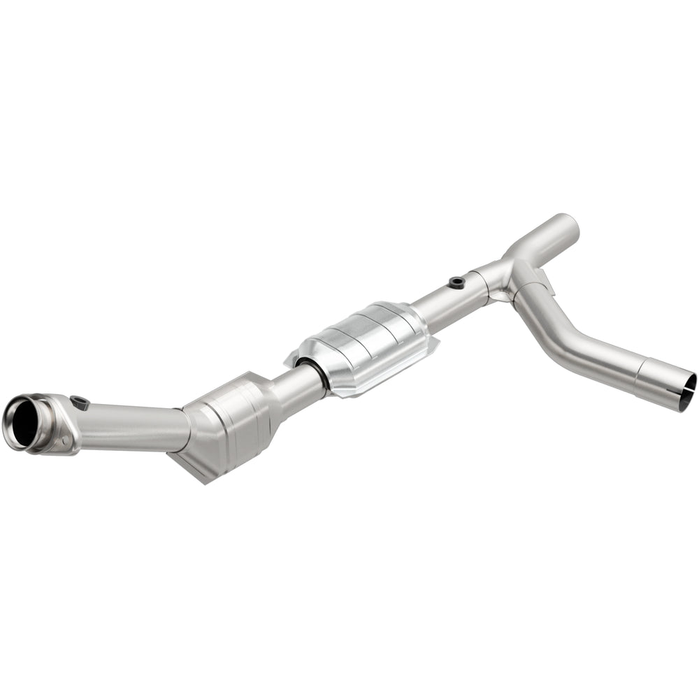 MagnaFlow 2000-2002 Ford E-150 Econoline 4.6L | 2000-2002 Ford E-150 Econoline Club Wagon 4.6L California Grade CARB Compliant Direct-Fit Catalytic Converter 447157