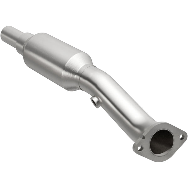 MagnaFlow OEM Grade Federal / EPA Compliant Semi-Direct Fit Catalytic Converter 49501