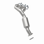 Magnaflow 50604 - Catalytic Converter with Integrated Exhaust Manifold
