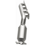 Magnaflow 22-092 - Catalytic Converter with Integrated Exhaust Manifold