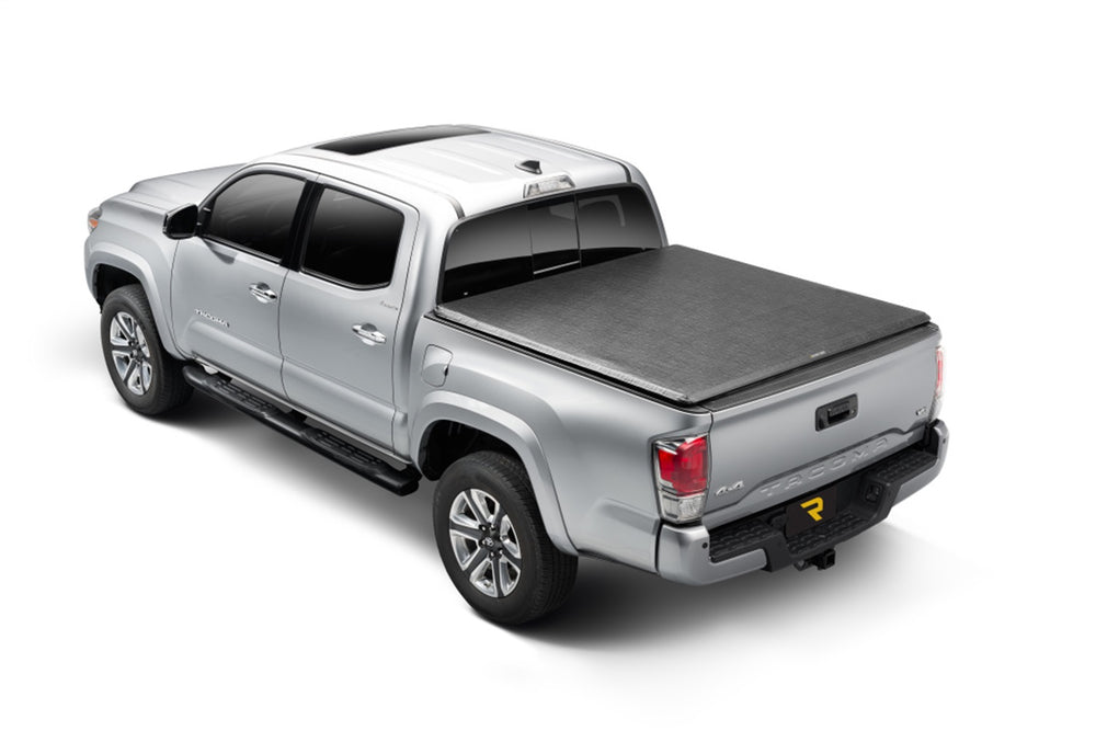 TruXport Tonneau Cover-Black-2007-2013 Toyota Tundra 6ft. 6in. Bed without Deck Rail System