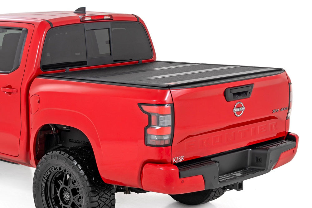 Rough Country - Hard Low Profile Bed Cover - 5' Bed - w/Cargo Mgmt - Nissan Frontier (22-25)