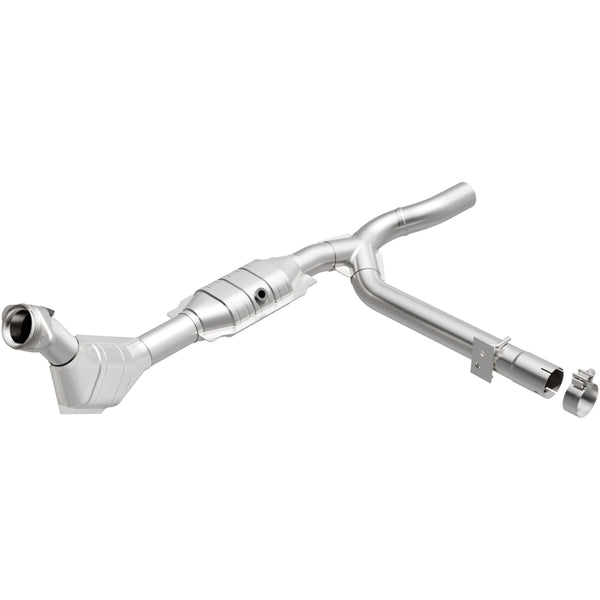 MagnaFlow 1999-2000 Ford F-150 4.6L | 1999 Ford F-250 4.6L HM Grade Federal / EPA Compliant Direct-Fit Catalytic Converter 93395