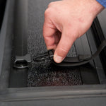 Undercover FX11018 - Tonneau Cover