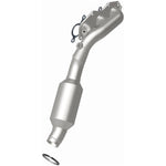 Magnaflow 50605 - Catalytic Converter with Integrated Exhaust Manifold