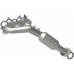 Magnaflow 50604 - Catalytic Converter with Integrated Exhaust Manifold