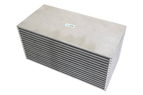 CSF Cooling - Racing & High Performance Division - CSF Cooling - Racing & High Performance Division Air-to-Water Bar & Plate Intercooler Core 12L x 6H x 6W - 8085