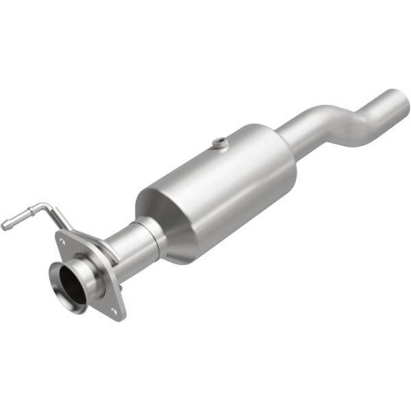 Magnaflow - MagnaFlow 20-22 Ford F-350 Super Duty V8 7.3L Rear Underbody Direct Fit Catalytic Converter - 280440