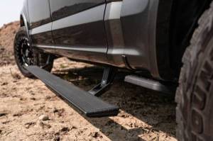 AMP Research - AMP Research 2019 Chevy Silverado 1500 Crew PowerStep Xtreme - Black (Incl OEM Style Illumination) - 78254-01A - Image 3