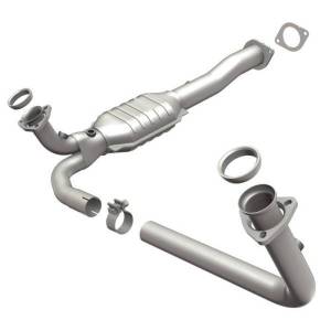 Magnaflow - MagnaFlow Conv DF GM 1500/2500/3500 Truck 96- - 23457 - Image 2