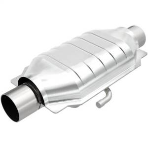 Magnaflow - MagnaFlow Conv Universal 2.5in Inlet 2.5in Outlet 16in Length 6.375in Width - 3391016 - Image 1